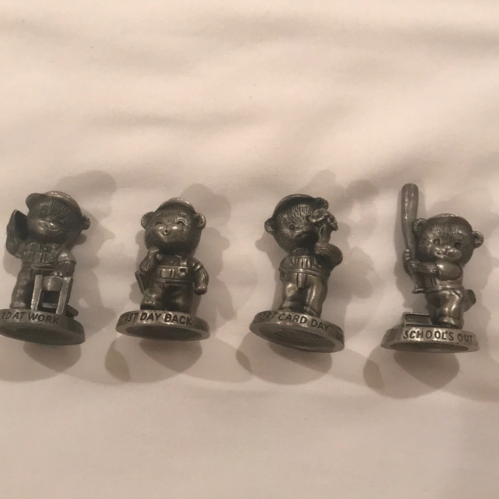Set of 4 Avon Vintage Pewter Bears